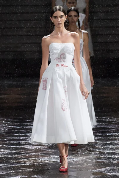 Look 96